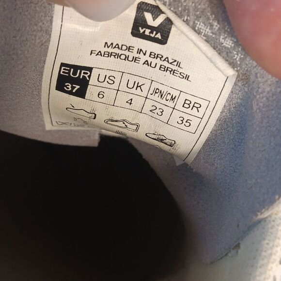 Veja White Leather Sneakers - Picture 5 of 6